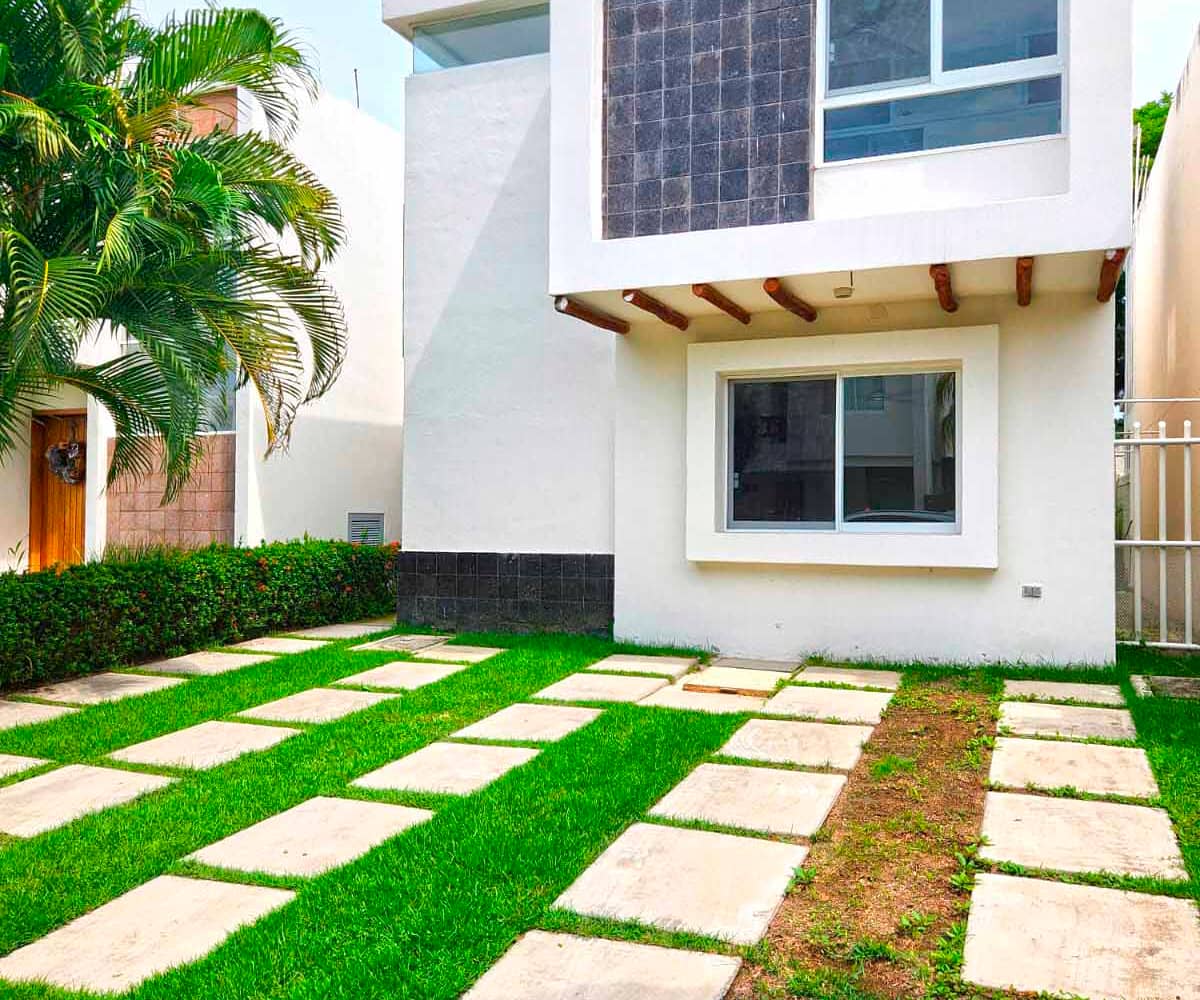 CASA EN VENTA EN LAS MORAS PUERTO VALLARTA